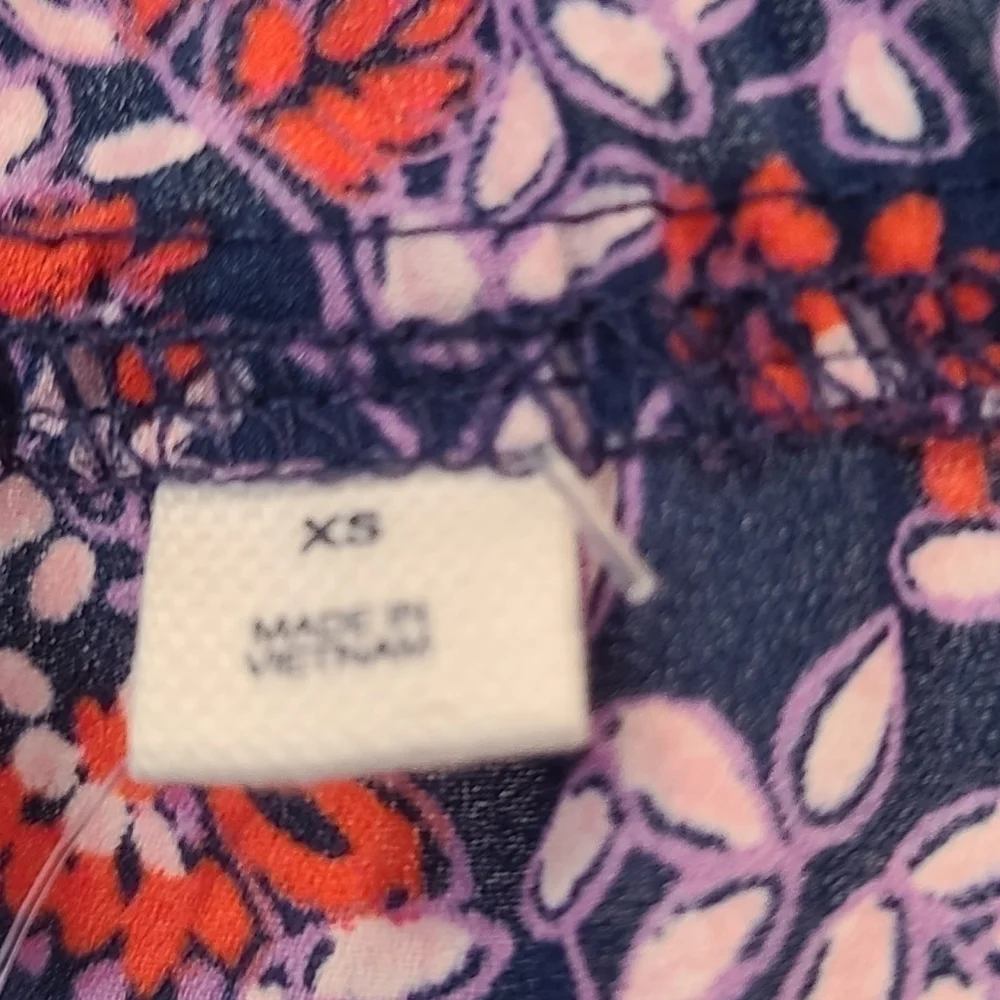 GAP Shirt size XS